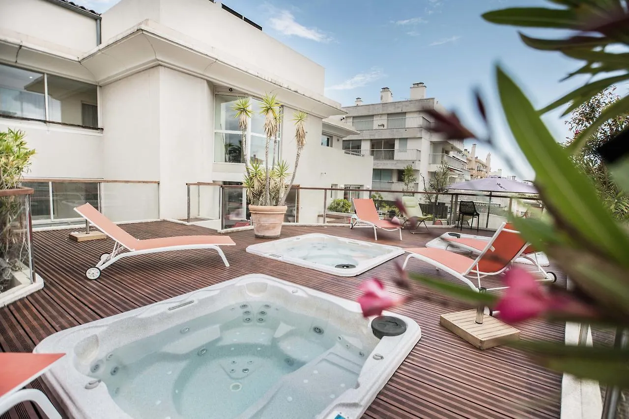 **** Hotel Residence Excelsuites Cannes France