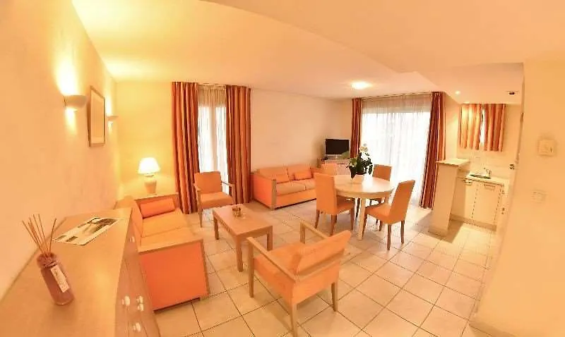 **** Hotel Residence Excelsuites Cannes France