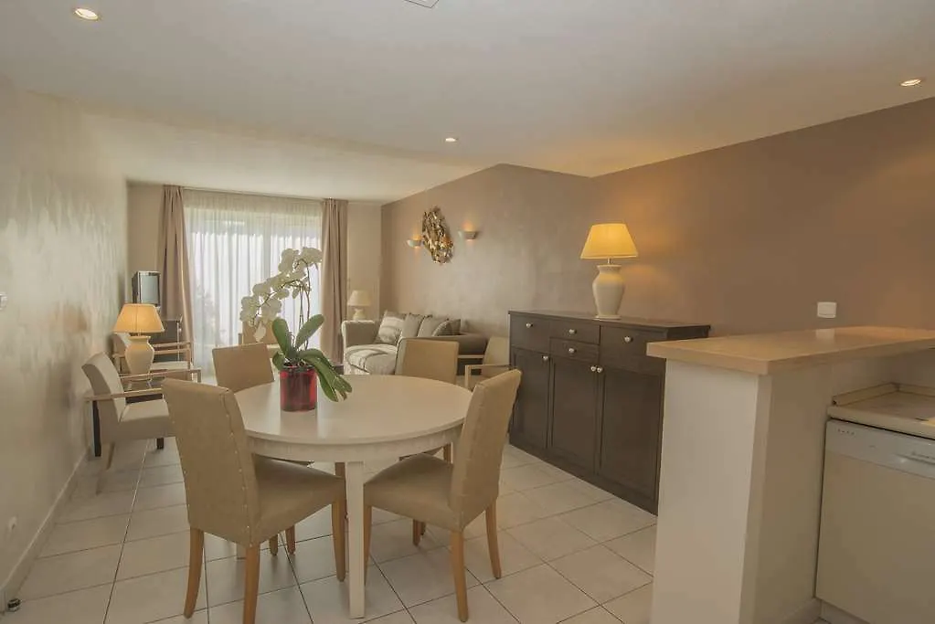Residence Excelsuites Cannes 4*,